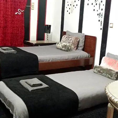 Centro La E Bella Apartament *